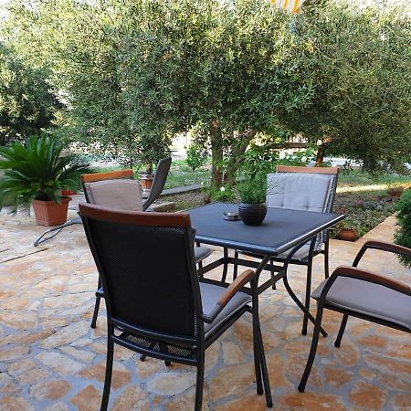 Apartment Mira Трогир Экстерьер фото