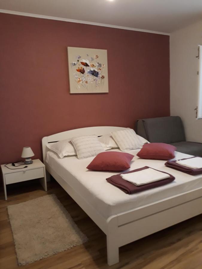 Apartment Mira Трогир Экстерьер фото
